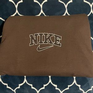 NIKE custom embroidered crewneck (worn once)